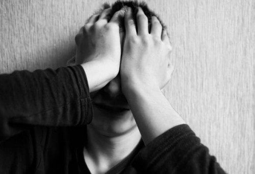 Jovem Com Sinais De Depressao Problema Se Nao For Tratado Pode Levar A Atitudes Extremas Como O Suicidio 46673 Article