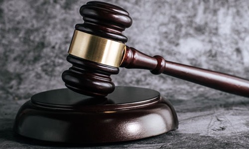 Dizer Que Vai Processar Alguem E Crime De Ameaca