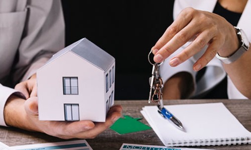 Justica Desobriga Compradora De Imovel De Pagar As Parcelas Por Falta De Informacoes No Quadro Resumo Do Contrato