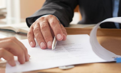 Relacao De Consumo Em Contrato De Locacao Comercial Intermediado Por Imobiliaria