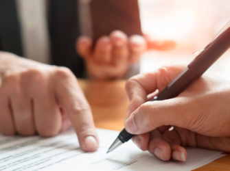 Na Duvida Nao Assine Um Contrato Imediatamente