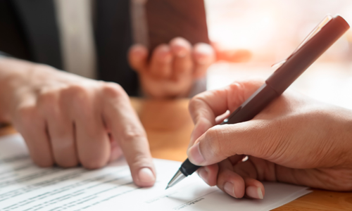 Na Duvida Nao Assine Um Contrato Imediatamente